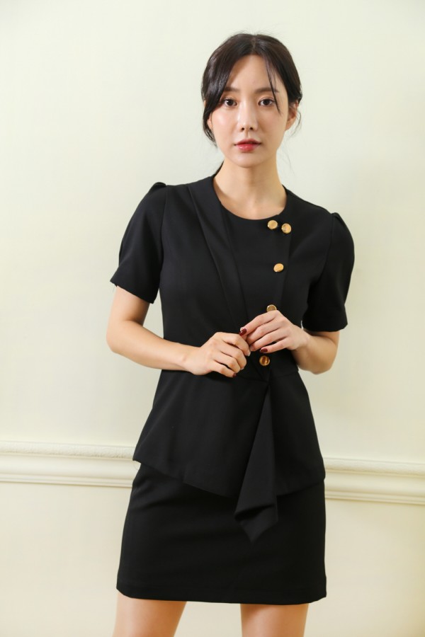 더 블랙 금장